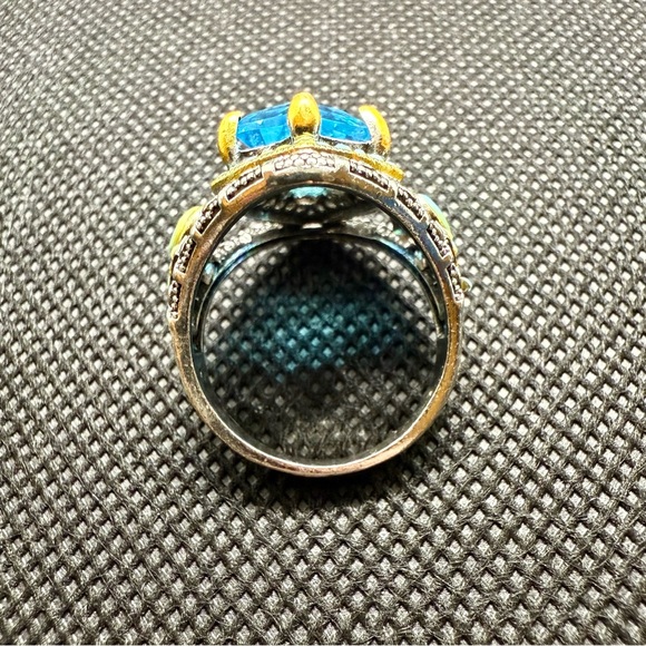 NWT Turkish Signet Ring w/Blue CZ & Antique Detailing - Picture 4 of 4
